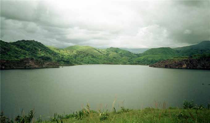 Nyos - lake thousands of deaths