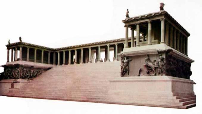 Altar-of-Zeus-in-Pergamum